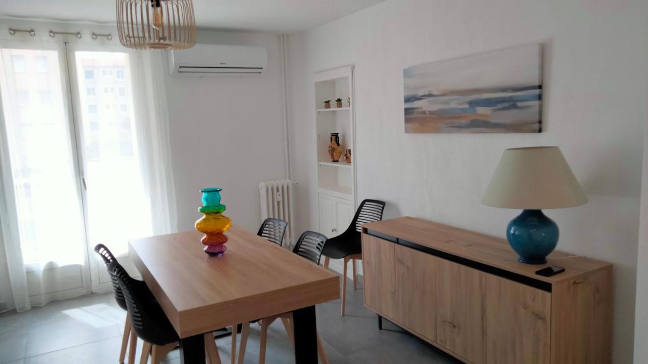Appartement Terre Et Mer Hyères Exterior foto